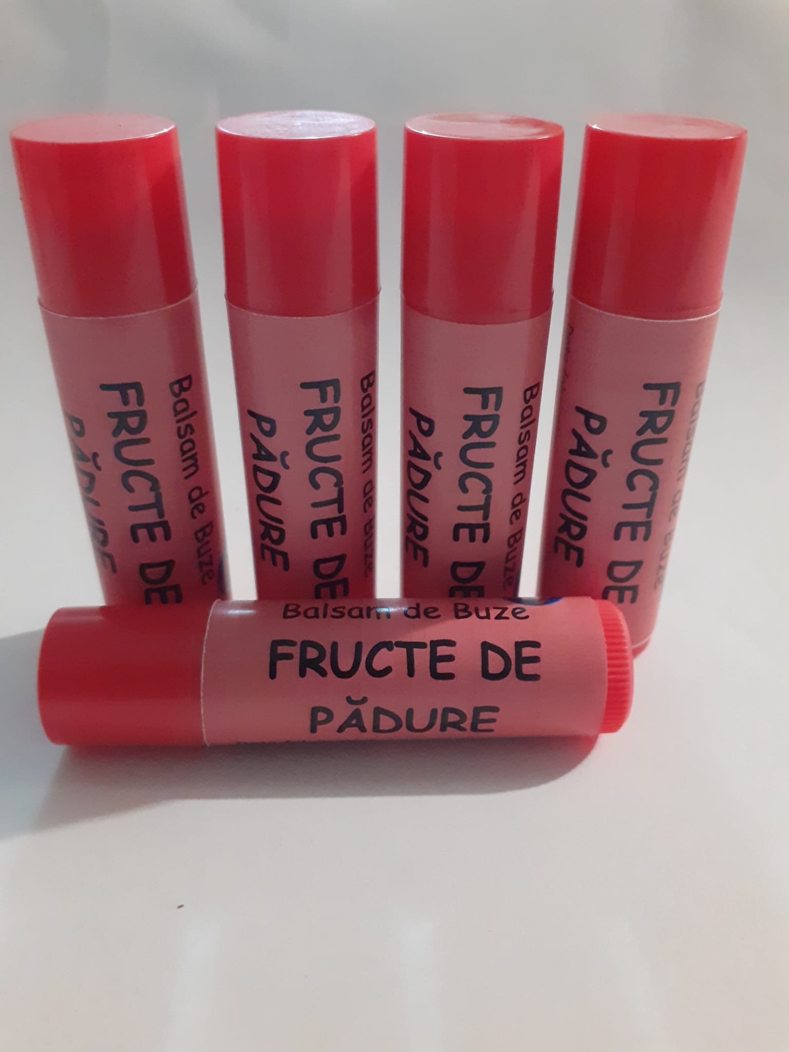 BALSAM DE BUZE FRUCTE DE PADURE
